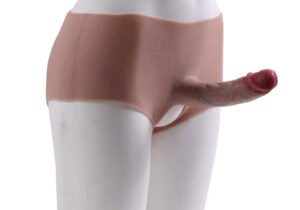 Arnés Strap On Piel Realista Dildo 18 x 3,5 cm